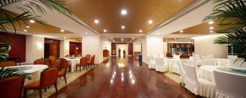 Kai Wah Plaza International Hotel Kunming Luaran gambar